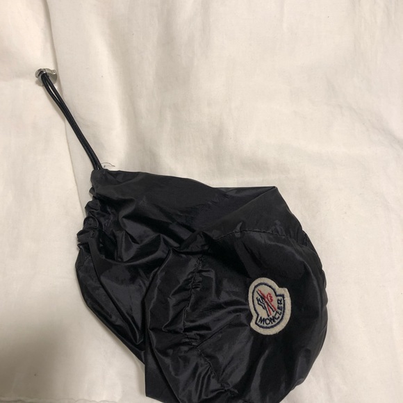 Moncler jacket - Picture 7 of 7